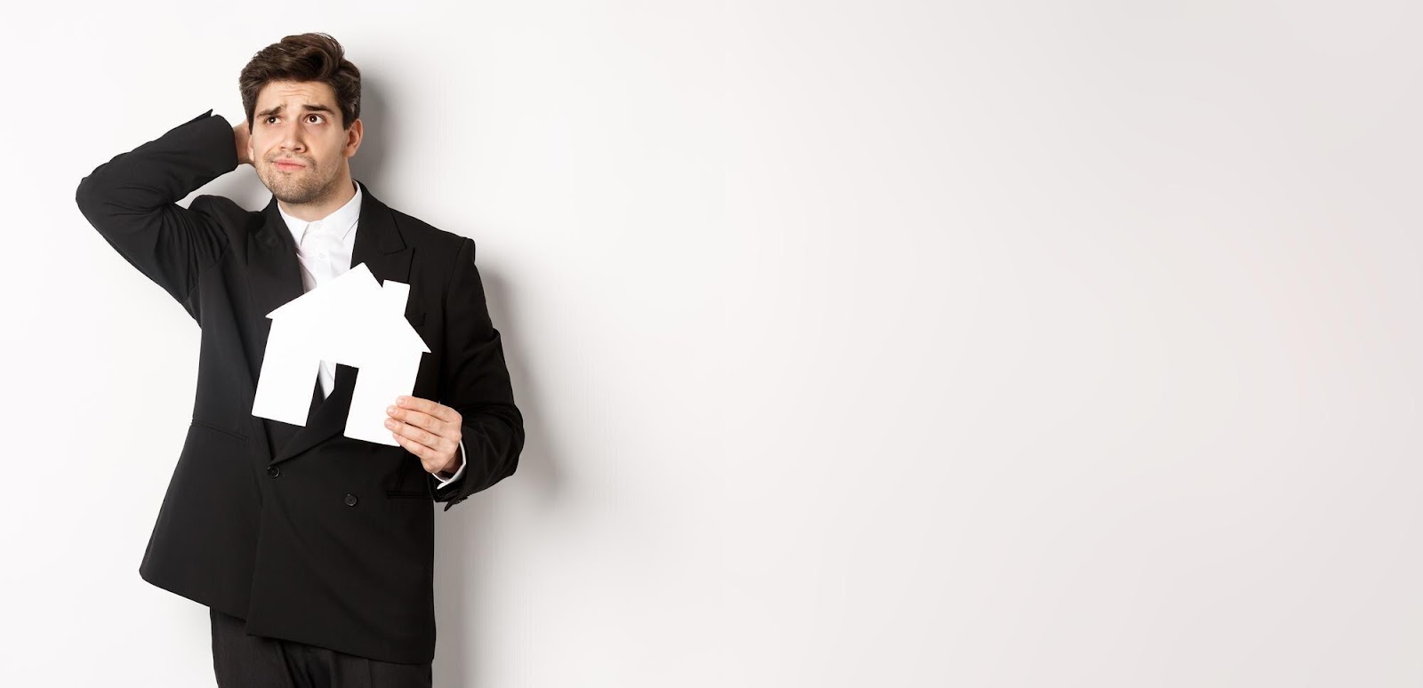 Risks of Fraud When Buying Real Estate: What to Pay Attention To - Hint Agent. Фото №1